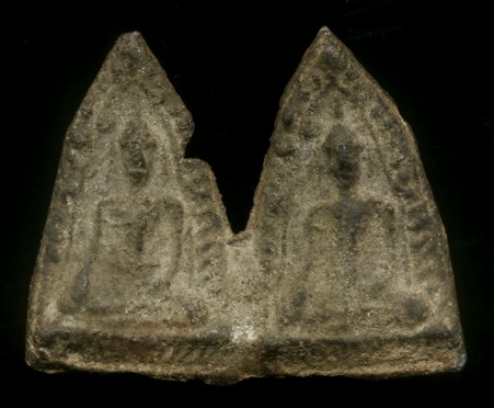 หายาก!!!! ซื้อ 1 ได้ 2 พระสุพรรณข้างขีด กรุวัดพระศรีรัตนมหาธาตุ สุพรรณบุรี พิมพ์คู่ พร้อมบัตรรับรอง 