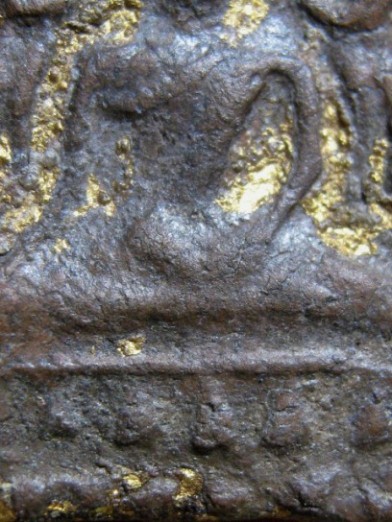 พระชินราช เนื้อดิน กรุวัดเสาธงทอง จ.สุพรรณบุรี สภาพพอสวย