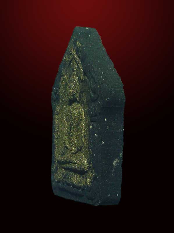 พระขุนแผนพรายกุมาร แสนแสบ เนื้อดำพิมพ์ใหญ่ ตะกรุดทองแดง