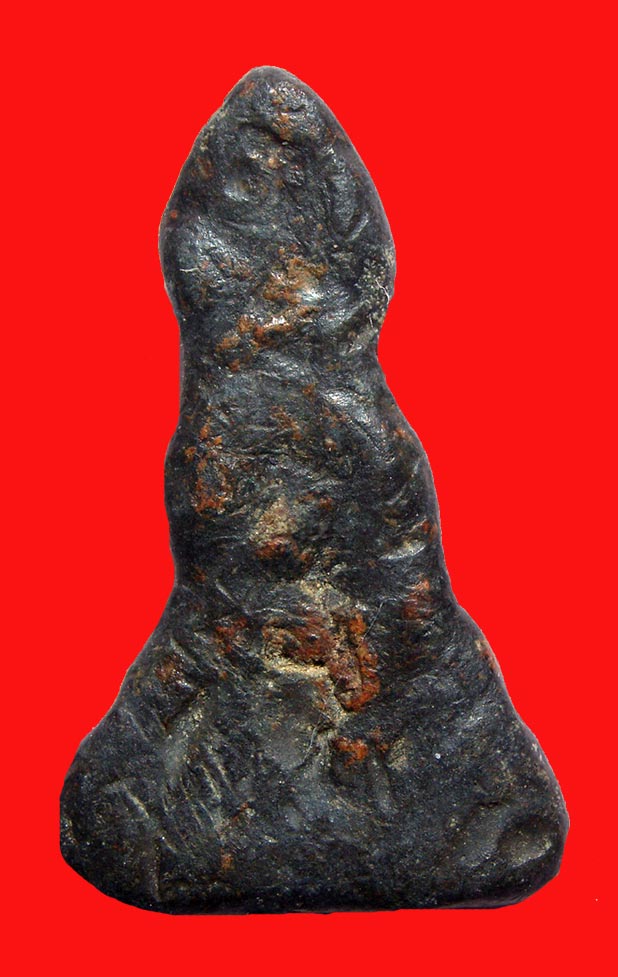 พระท่ากระดานน้อย กรุศาลเจ้า จ.ราชบุรี เนื้อชินตะกั่วสนิมแดง