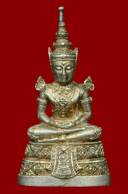 พระแก้วมรกต กรมสรรพสามิต เนื้อเงิน เคาะเดียว