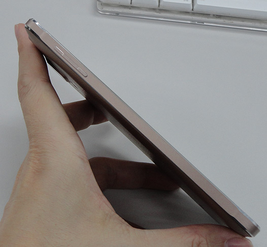 Samsung Galaxy NOTE 4 ของแท้ สีทอง เครื่องศูนย์ไทย สภาพสวยเทพยังกะของใหม่ มีกล่องให้ด้วย