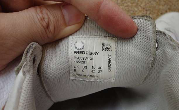 รองเท้า FRED PERRY ของแท้ครับ