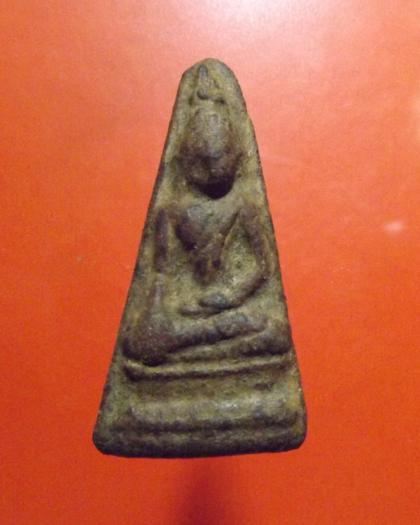 พระกรุเชตุพล เนื้อดิน พิมพ์ฐานสูง กรุสุโขทัย**เคาะเดียว