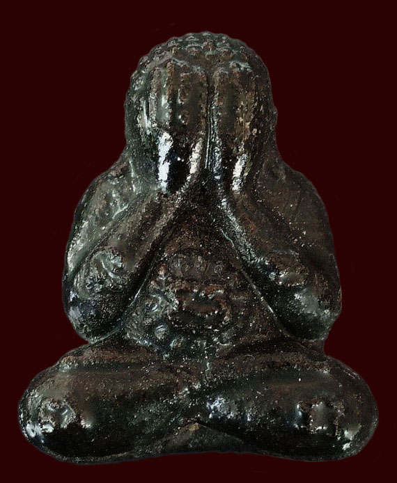 เคาะเดียว พระปิดตาหลวงปู่หมุน รุ่นไตรมาสรวยทันใจ ปี 43 เนื้อฟอสซิลคลุกรัก สวยมาก