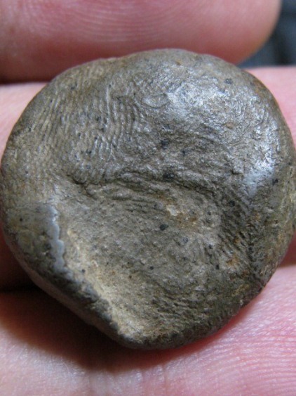 พระงบน้ำอ้อย กรุเตาทุเรียง พิมพ์เล็ก เนื้อดิน จ.สุโขทัย สภาพพอใช้