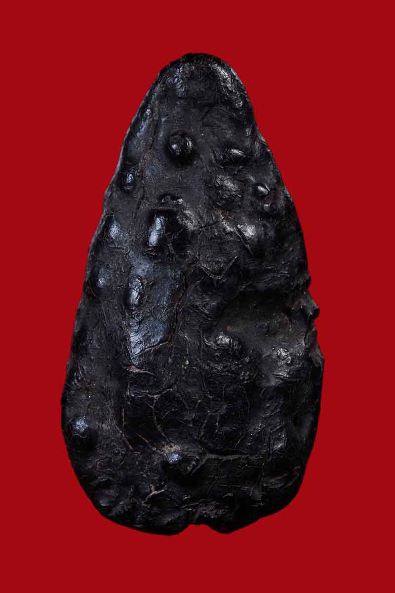 สุดยอดพระหายาก กับ พระกรุวัดวังหน้า เนื้อครั่งคลุกรัก พิมพ์นาคปรก(หายากมาก)+ ใบรับรอง