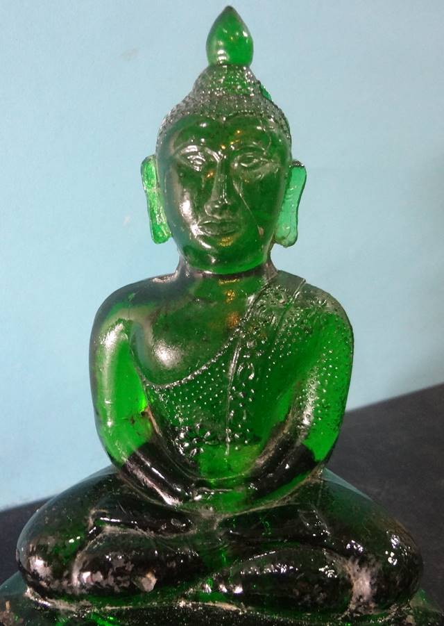  พระแก้วจีวรดอกสมาธิเพชรยุครัตนโกสินทร์หน้าตัก 3.7 นิ้ว