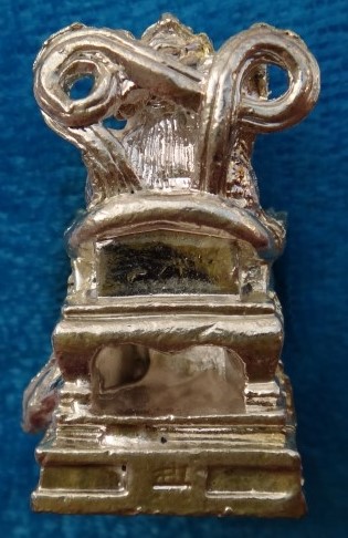 รูปหล่อเทพเจ้าไม่ทราบที่เคาะเดียว80