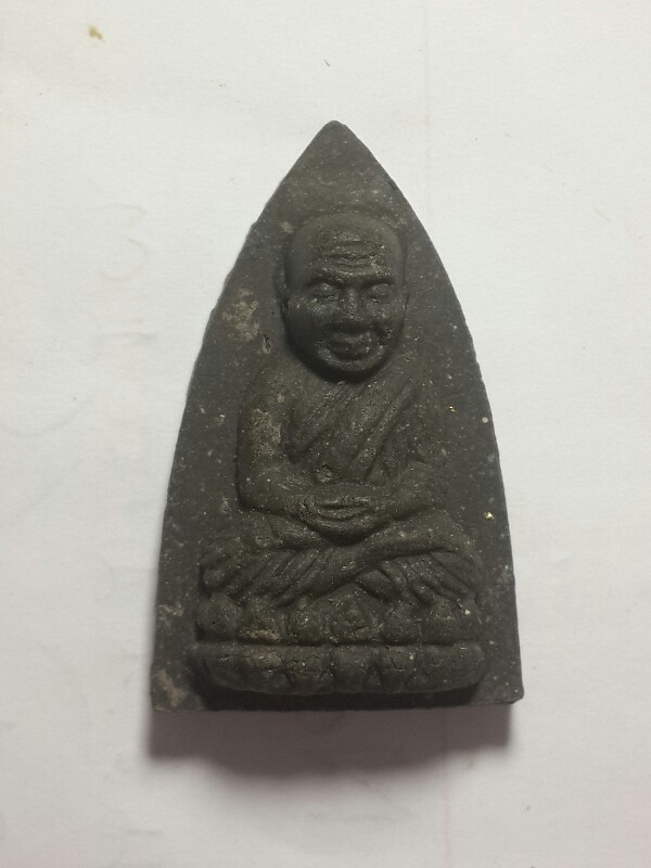 หลวงปู่ทวดเนื่อว่านหลังตะกรุด