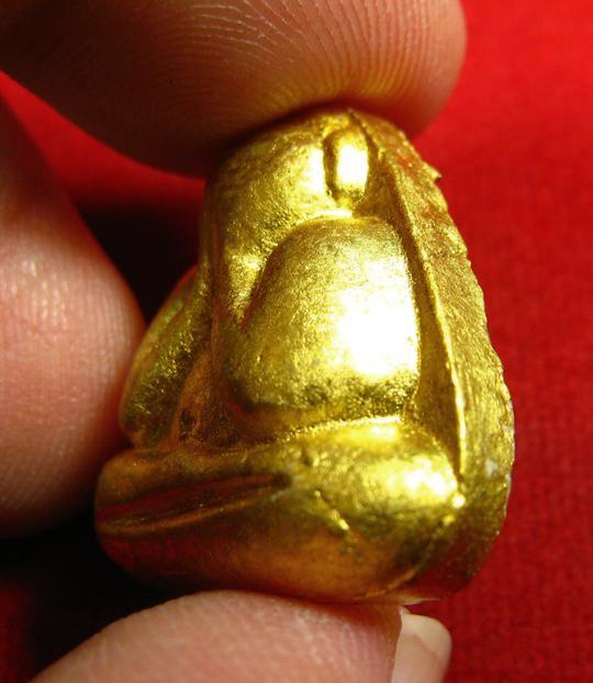 พระปิดตารุ่นแรก เนื้อว่าน 108 ผสมเกศา ชานหมาก หลวงปู่หมุน วัดป่าหนองหล่ม จ.สระแก้ว 2543 (14)