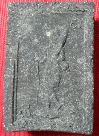 พระสมเด็จด้านหลังพระสิวลี หลวงพ่อกวย วัดโฆสิตาราม จ.ชัยนาท ปี2515 พิมพ์ใหญ่เอวใหญ่ เนื้อผงใบลานครับ