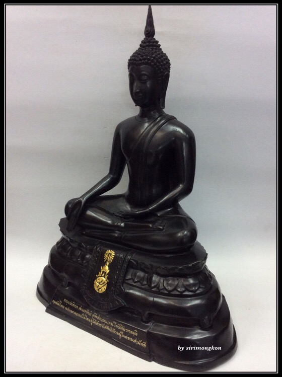 พระพุทธรูป ภปร. ปี2508 (ย้อนยุค) วัดบวรนิเวศ ขนาดบูชา สูง17นิ้ว หน้าตัก9นิ้ว เนื้อทองเหล