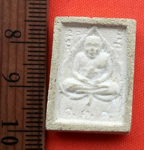 เริ่ม 10 บาท กับ ผงพระพุทธ หลวงพ่อปาน คลองด่าน จ.สมุทรปราการ   ..BW773