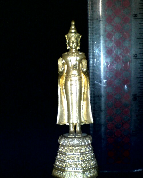 หลวงพ่อสัมฤทธิ์ วัดนาโคก 