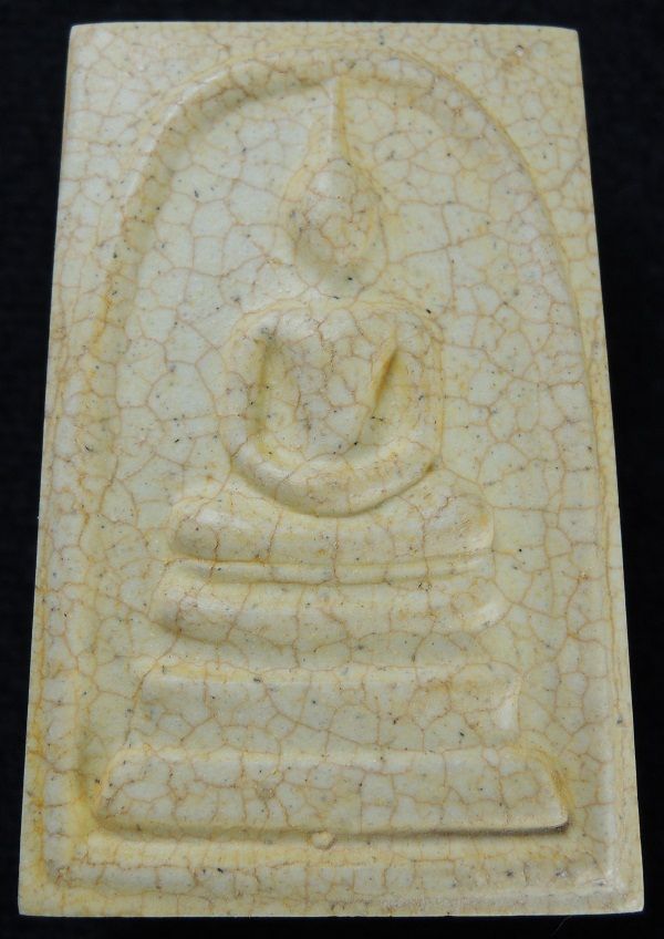 พระมเด็จวัดระฆัง 108 ปี พิมพ์ใหญ่แตกลายงา