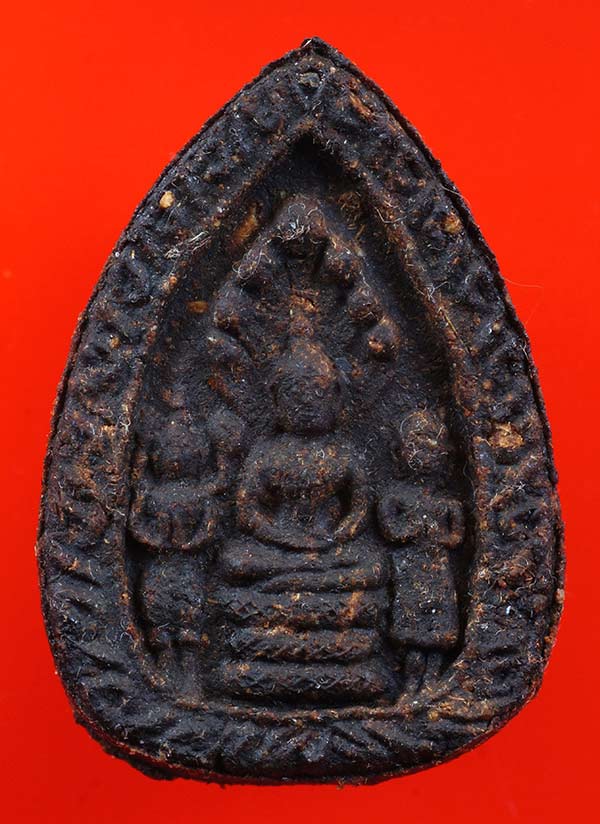 ***พระตรีกายเนื้อว่าน หลวงปู่แก้ว วัดละหารไร่ จ.ระยอง ปี2519 เนื้อแก่น้ำมันงาพระเจ้าตากสิน...