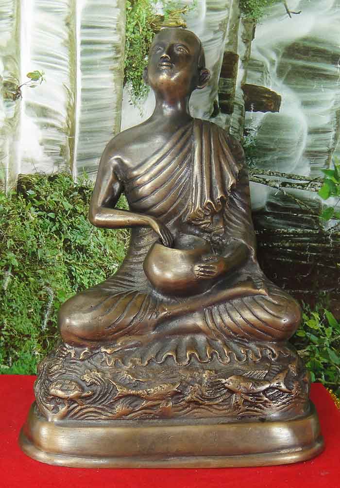 พระบูชา พระอุปคุต ปางจกบาตร 5 นิ้ว เนื้อทองเหลือง ผิวหิ้งเดิม