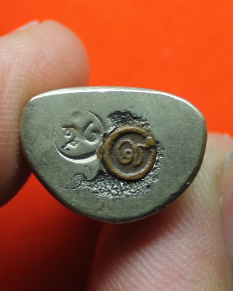 หลวงพ่อเงิน รุ่นเสาร์5ปี2536