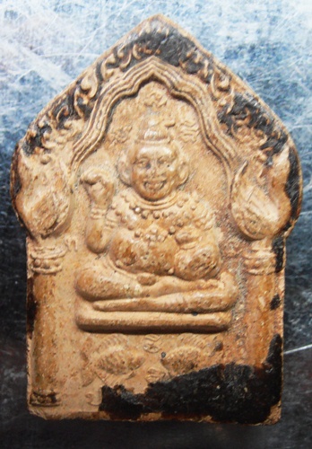 พระผงหลวงปู่ทิม วัดพระขาว หลังกุมารทองประสพโชค ออกวัดซับลำใย หลวงปู่หมุนร่วมปลุกเสกครับ