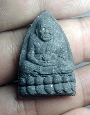 พระผงพิมพ์เตารีดหลวงปู่ทวดหลังพระพิฆเนศวร์ปางอิทธิฤทธิ์