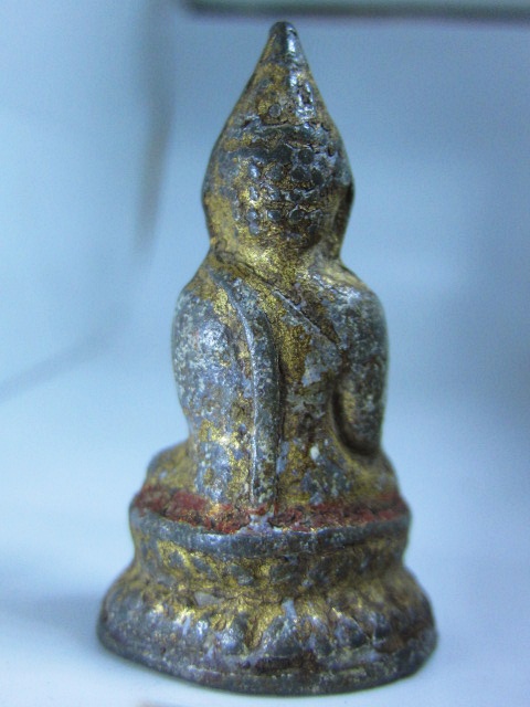 พระชัยวัฒน์ หรือพระแก้บน