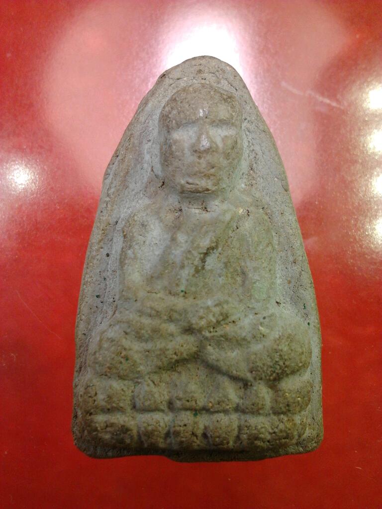 หลวงปู่ทวด รุ่นสร้างตำหนัก ฯ ร. ๙ เนื้อว่านพิมพ์ใหญ่