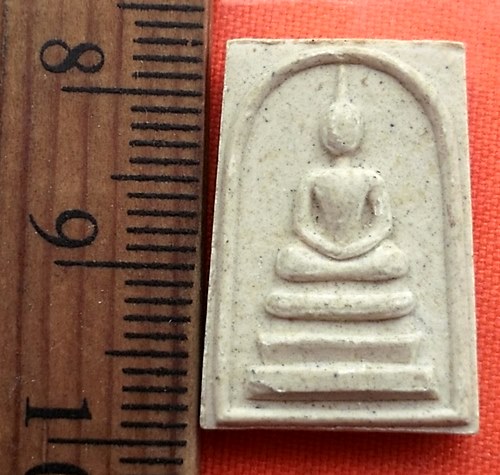 เริ่ม 10 บาท กับ พระสมเด็จเนื้อผง พิมพ์เล็ก หลวงพ่อแพ วัดพิกุลทอง  ....BY72