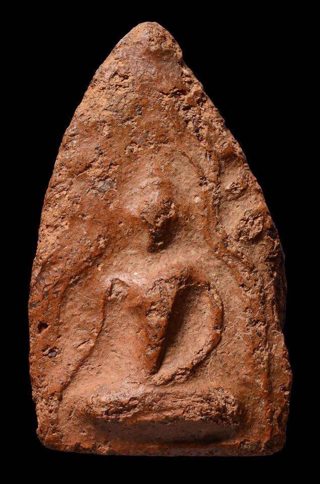 13500 พระพลายคู่ตัดเดี่ยว (พิมพ์หน้าเทวดา เส้นซุ้มคู่) กรุวัดบ้านกร่าง จ.สุพรรณบุรี