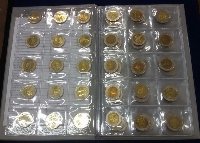 เหรียญสิบบาท 61วาระพิเศษ61เหรียญพร้อมสมุดครบชุดในพระบาทสมเด็จพระเจ้าอยู่หัวรัชกาลที่9ราคาพิเศษครับ