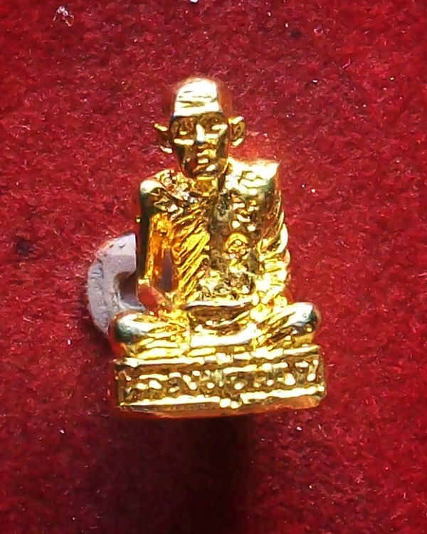 รูปหล่อหลวงพ่อเขียน