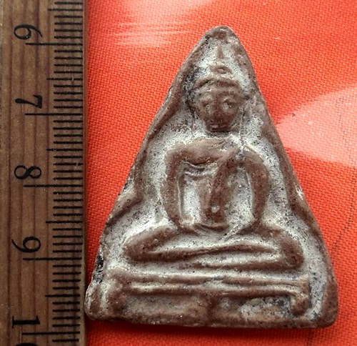 เริ่ม 10 บาท กับ พระเนื้อดิน    ...BZ190