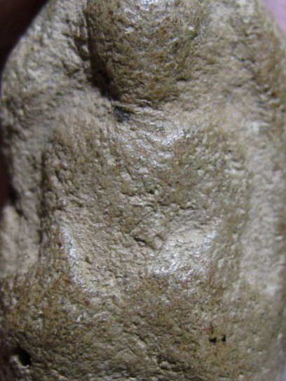 พระเม็ดน้อยหน่า เนื้อดิน จ.สุโขทัย สภาพพอสวย รับประกันความแท้ตลอดไป