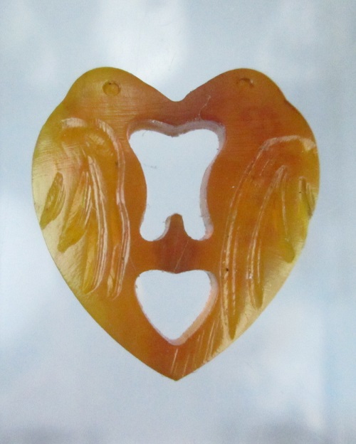 สาริกาคู่ .....เเกะจากเขาควายเผือก   หลวงพ่อสิน วัดละหารใหญ่ สวยๆ รับประกันแท้ๆ100%