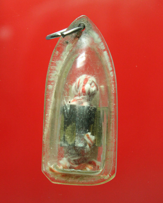 รูปถ่ายหลวงพ่อมุม วัดปราสาทเยอร์