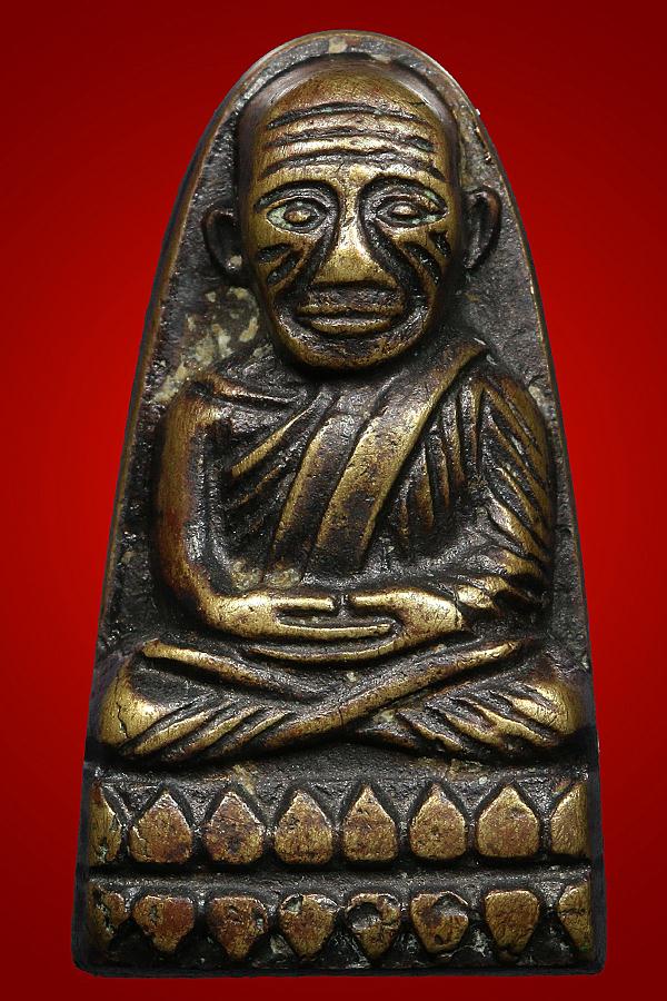 หลวงปู่ทวดพิมพ์หน้าใหญ่2505 เนื้อเหลือง พระหนา พิมพ์หายาก