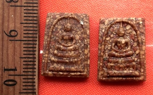 เริ่ม 10 บาท กับ ผงสมเด็จ พิมพ์เล็ก  …CA389