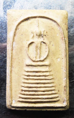 พระสมเด็จเก้าชั้นอกตรงหลวงปู่โต๊ะ ปี14สวยๆครับ