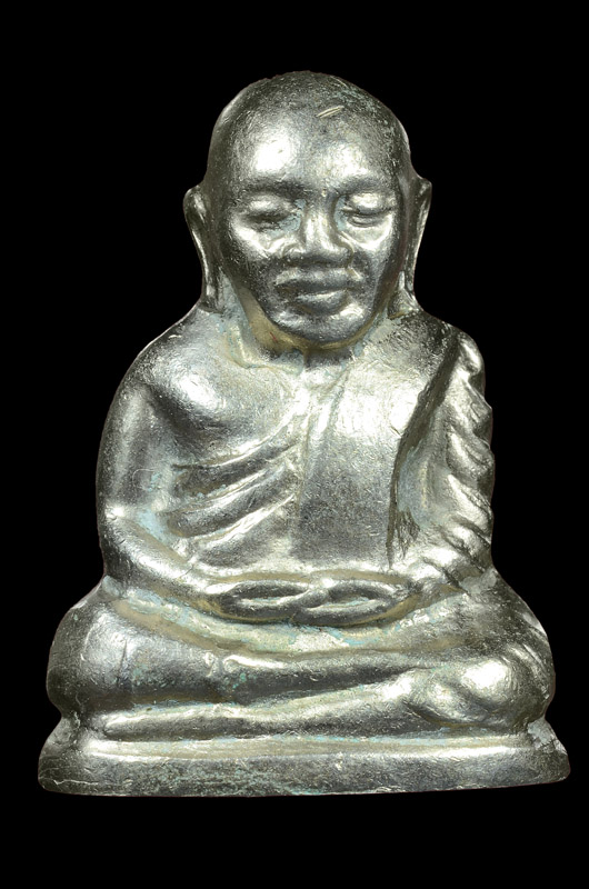 พระรูปเหมือนปั๊ม หลวงพ่อเงิน รุ่นปี2515 พิมพ์คอแอล เนื้ออัลปาก้า 