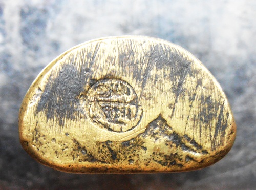 รูปหล่อหลวงพอเงิน รุ่นฟ้าคำรณ ปี34สวยๆครับ