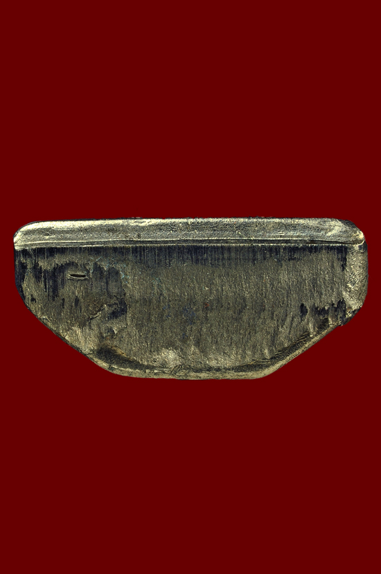 รูปเหมือนปั๊มเนื้ออัลปาก้า รุ่น สร้างบารมี หลวงปู่บัว ถามโก พศ.2554 หมายเลข No.2148