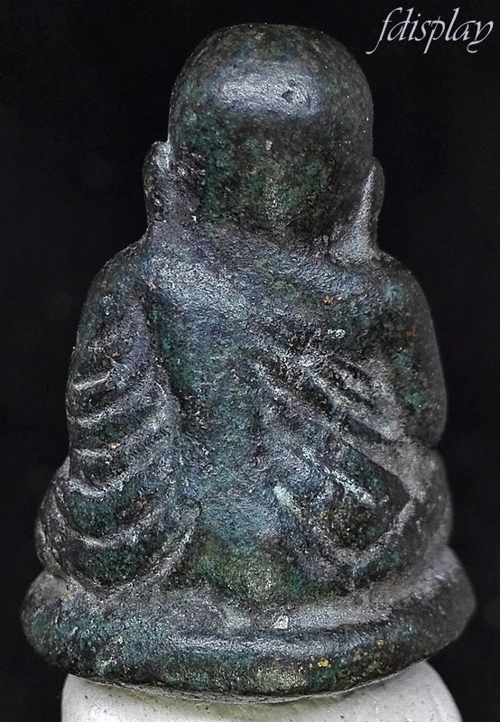 รูปหล่อหลวงพ่อเงิน รุ่นปืนแตก หล่อนำฤกษ์ในพิธี ปี2528 เนื้อโลหะเก่าจัดๆ ดูเข้มขลังสุดๆ