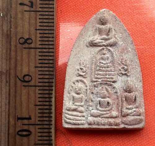 เริ่ม 10 บาท กับ พระเนื้อผง หลวงปู่ผล วัดอินทาราม อยุธยา .…CB550