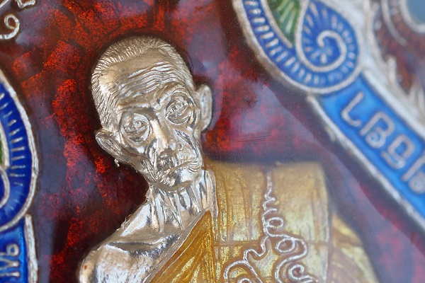 เหรียญหลวงพ่อรวย รุ่น รวย รวย รวย เนื้อเงินลงยา มา 3 องค์