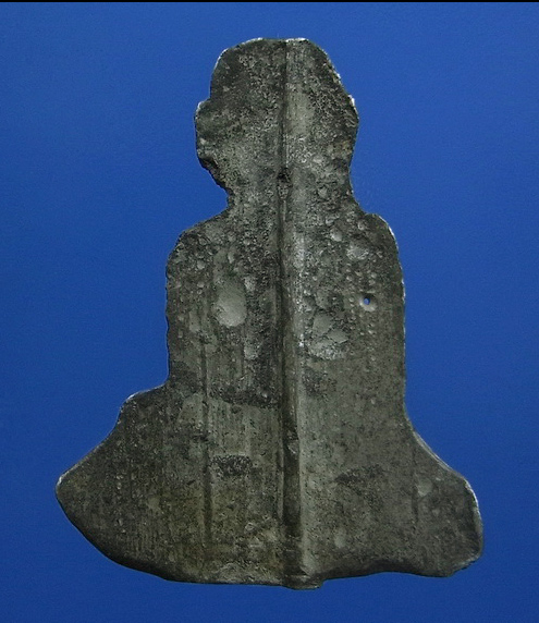 ..  พระยอดธง  พิมพ์ใหญ่สะดุ้งกลับ กรุพญาดำ จ.สุโขทัย 