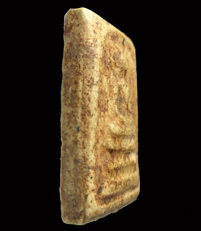 พระสมเด็จบางขุนพรหม พิมพ์ใหญ่ แบบตื้น วัดใหม่อมตรส ลงกรุ