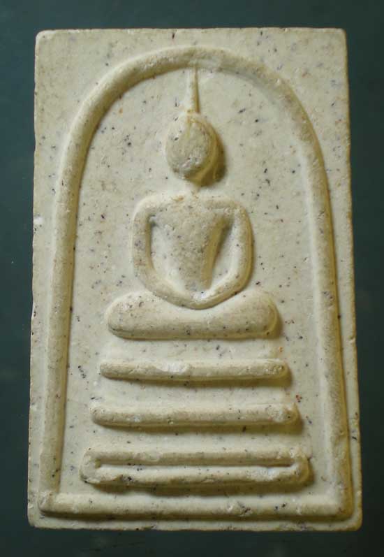 สมเด็จ หลังรูปเหมือน หลวงพ่อสมชาย วัดเขาสุกิม 