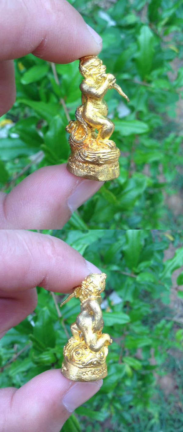 มัจฉานุ รุ่น 9 อริยะ 5 แผ่นดิน โดย หลวงปู่หมุน ฐิตสีโล ปลุกเสก ปี 2544