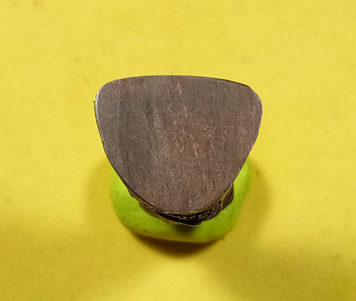  พระรูปหล่อ (( เนื้อนวะโลหะ ใต้ฐานอุดผงมวลสาร 2497 )) หลวงปู่ทวด วัดช้างให้ จ.ปัตตานี พร้อมกล่อง