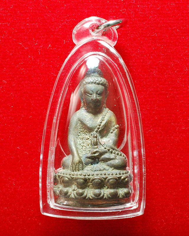 พระกริ่งชินบัญชร มหาปราบ เนื้อนวะ หลวงปู่ทิม อิสริโก วัดละหารไร่ ระยอง พ.ศ.2546 No.๑๐๑๔